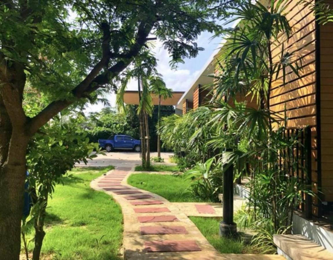 Phumi Resort Thalang Exterior photo